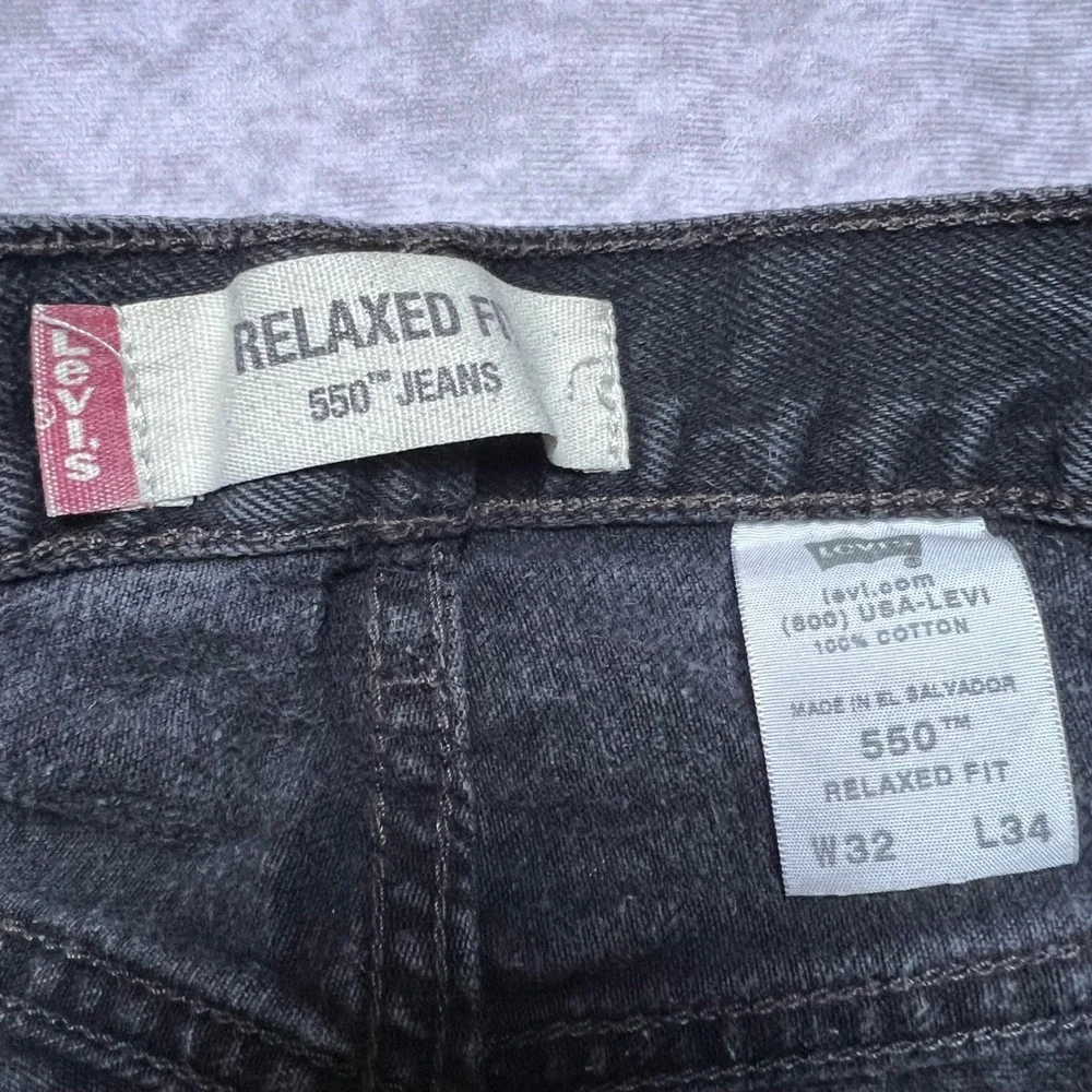 Levi's 550 Cut Off Shorts Mens 32 Black Relaxed Fit Frayed Hem Denim Jorts
